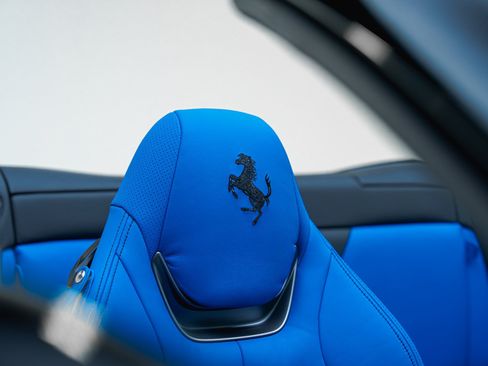 Used 2019 Ferrari Portofino RWD image 49
