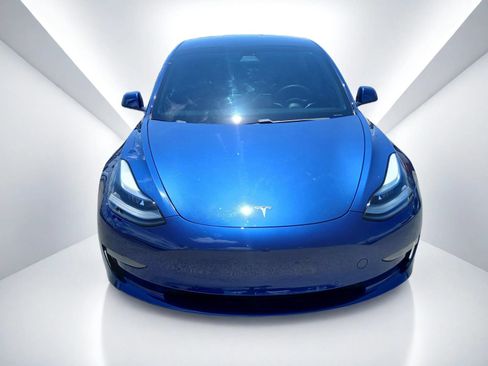 Used 2021 Tesla Model 3 Standard Range Plus RWD image 3