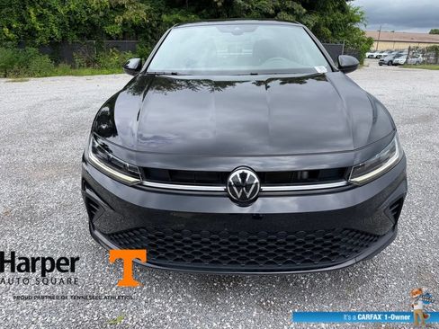 Used 2025 Volkswagen Jetta Sport FWD image 8