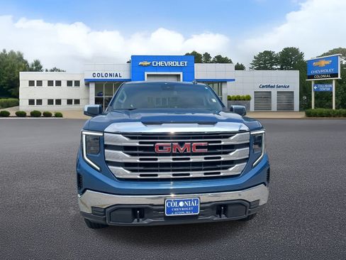 Used 2024 GMC Sierra 1500 SLE AWD/4WD image 25
