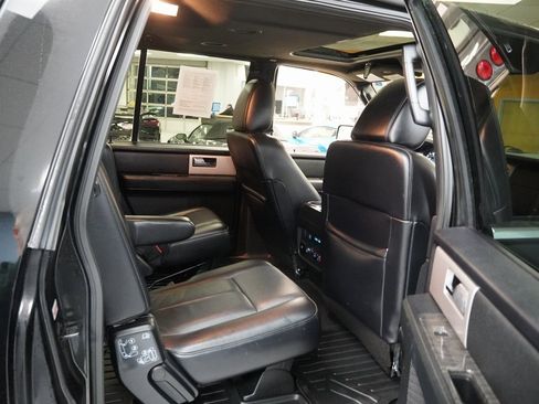 Used 2017 Ford Expedition EL Limited w/ Equipment Group 301A image 24