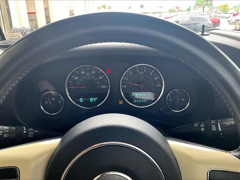 Used 2015 Jeep Wrangler Unlimited Sport w/ Quick Order Package 24S AWD/4WD image 20
