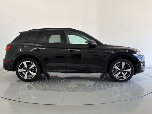 Used 2023 Audi Q5 2.0T Premium Plus w/ Premium Plus Package AWD/4WD image 8