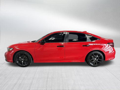 Used 2025 Honda Civic Sport image 4