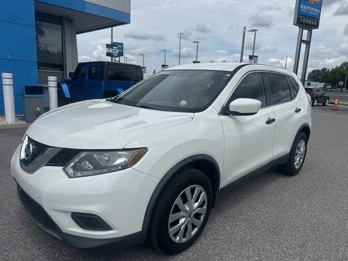 Used 2016 Nissan Rogue S FWD image 1