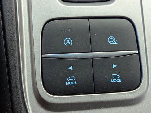 Certified 2020 Ford Explorer XLT image 29