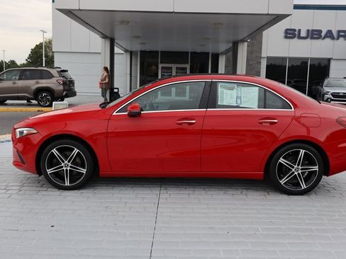 Used 2019 Mercedes-Benz A 220 4MATIC image 2