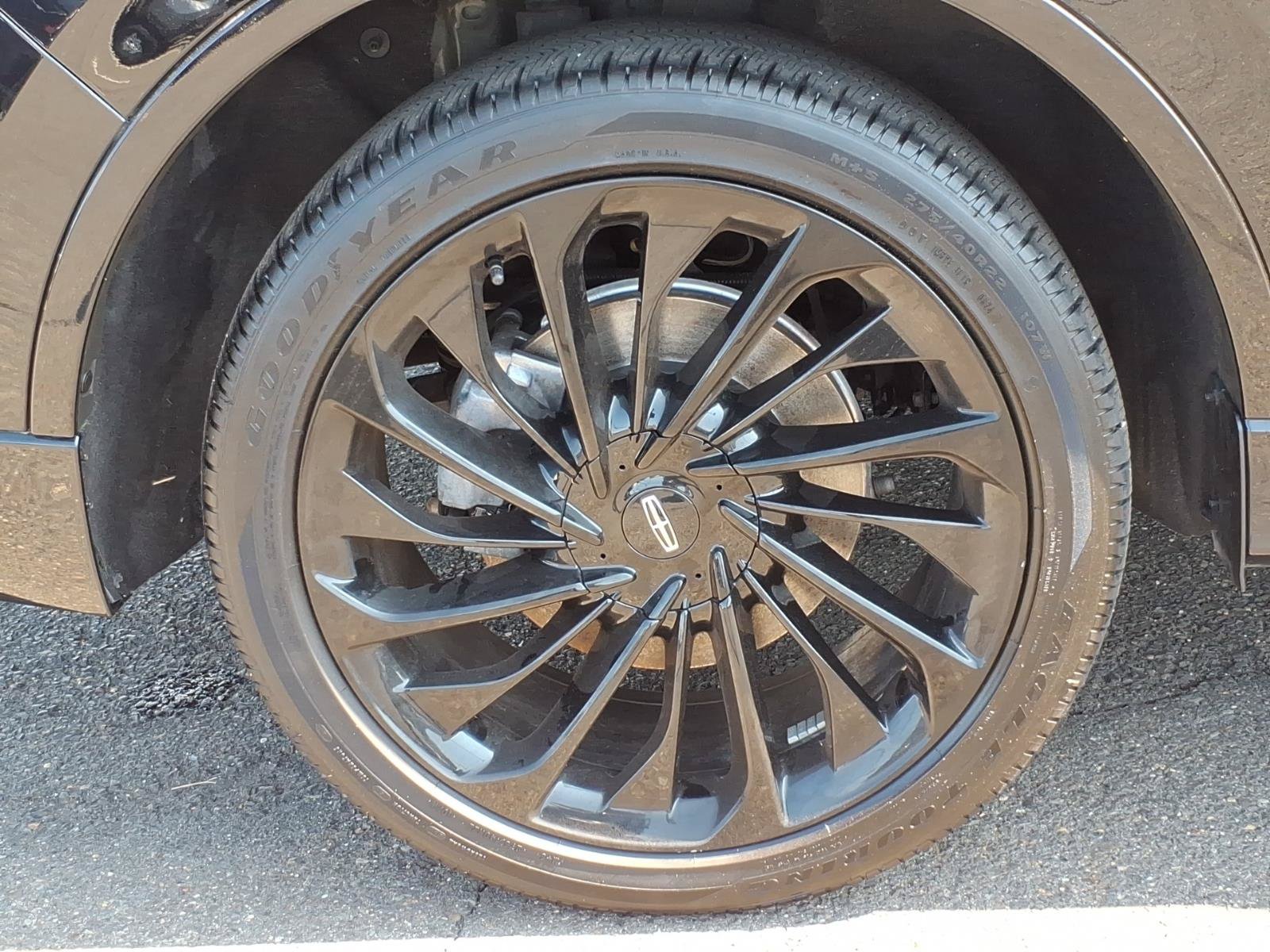 Used 2025 Lincoln Aviator Reserve w/ Equipment Group 201A AWD/4WD image 8