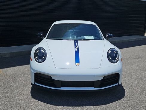 Used 2025 Porsche 911 Carrera T RWD image 2