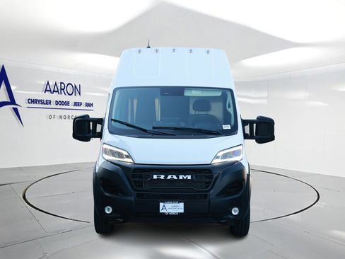 Used 2024 RAM ProMaster 3500 w/ Delivery Van Package FWD image 4