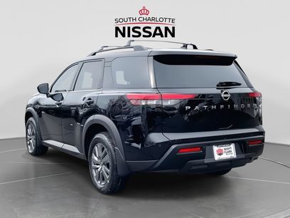 New 2026 Nissan Pathfinder SV
