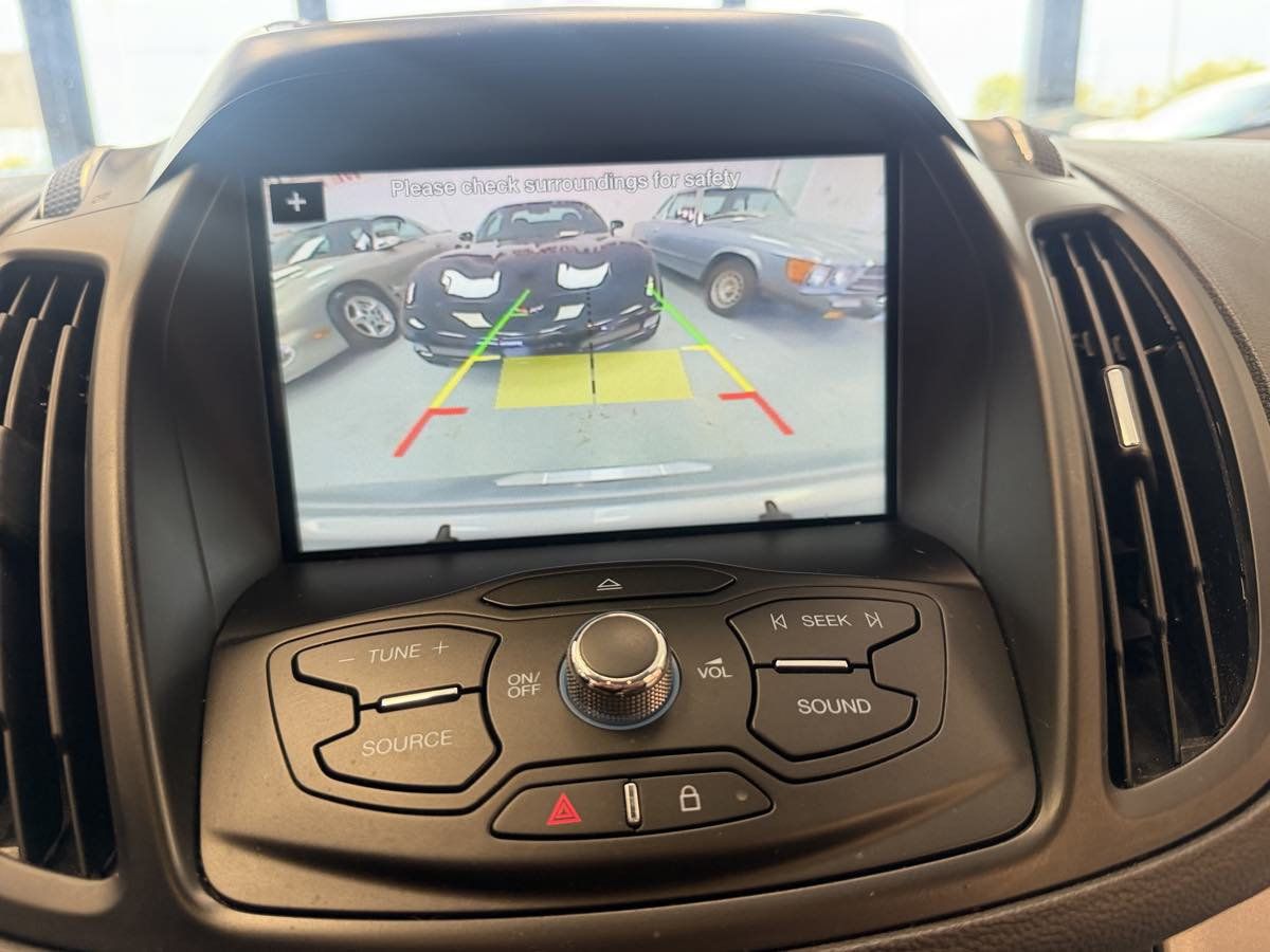 Used 2016 Ford Escape SE w/ SE Leather Comfort Package FWD image 20