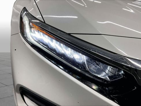 Used 2020 Honda Accord LX image 27