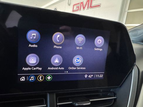 Certified 2024 Chevrolet Trax RS image 17