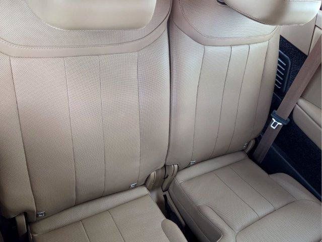 Used 2026 Land Rover Range Rover Long Wheelbase SE AWD/4WD image 19