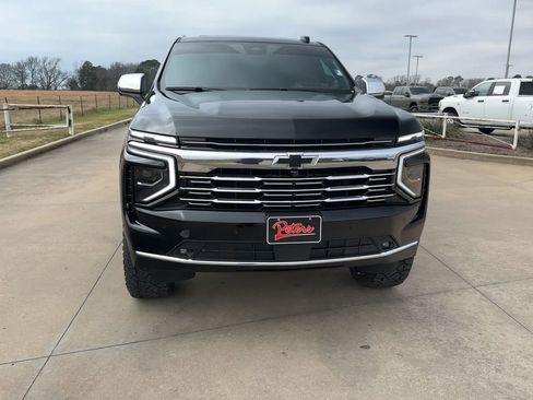 Used 2025 Chevrolet Tahoe Premier image 4