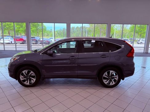 Used 2016 Honda CR-V Touring image 4