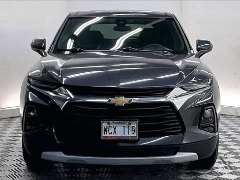 Used 2021 Chevrolet Blazer LT image 2