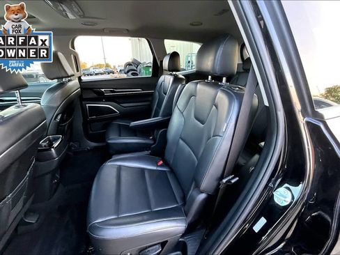Used 2025 Kia Telluride S AWD/4WD image 23