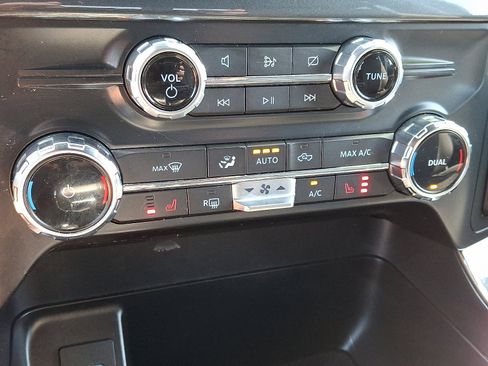 Certified 2022 Ford F150 XLT w/ Equipment Group 302A High image 15