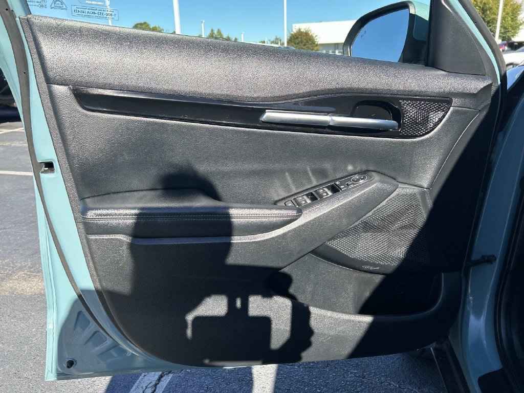 Used 2025 Kia Seltos EX AWD/4WD image 23