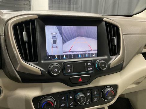Used 2019 GMC Terrain Denali w/ Advanced Safety Package image 24