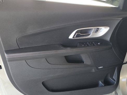 Used 2015 Chevrolet Equinox LT FWD image 25