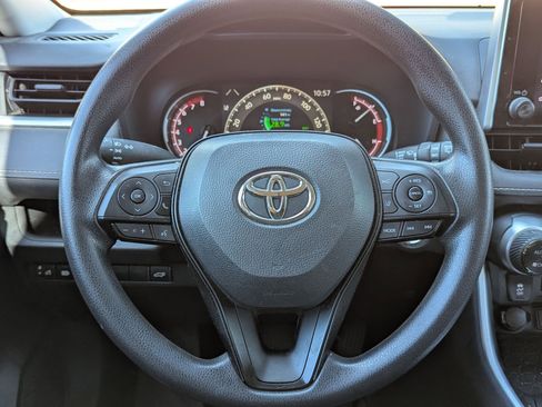 Used 2023 Toyota RAV4 XLE w/ Convenience Package image 20