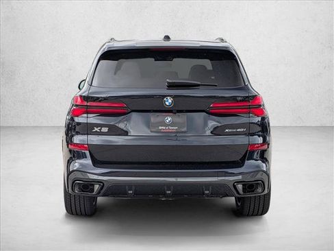 New 2026 BMW X5 xDrive40i w/ M Sport Package AWD/4WD image 8