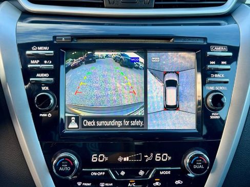 Used 2016 Nissan Murano SL FWD image 18