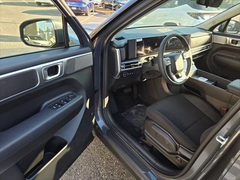 New 2026 Hyundai Santa Fe SE AWD/4WD image 18