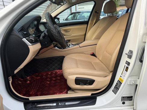 Used 2014 BMW 535d xDrive image 28