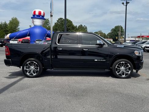 Used 2021 RAM 1500 Limited AWD/4WD image 2