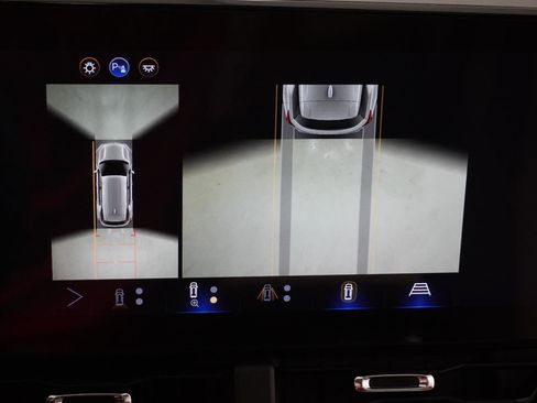 New 2026 Chevrolet Equinox ACTIV w/ Convenience Package III image 34