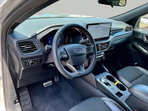 Used 2023 Ford Escape ST-Line w/ Tech Pack #1 FWD image 18