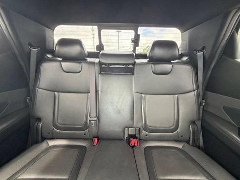 Used 2023 Hyundai Santa Cruz Limited AWD/4WD image 24