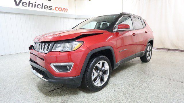 Used 2018 Jeep Compass Limited AWD/4WD image 2