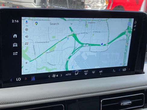 New 2026 Lincoln Aviator 2WD image 28