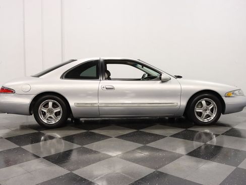 Used 1998 Lincoln Mark VIII image 15