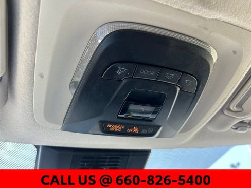 Used 2025 Toyota Corolla LE FWD image 17