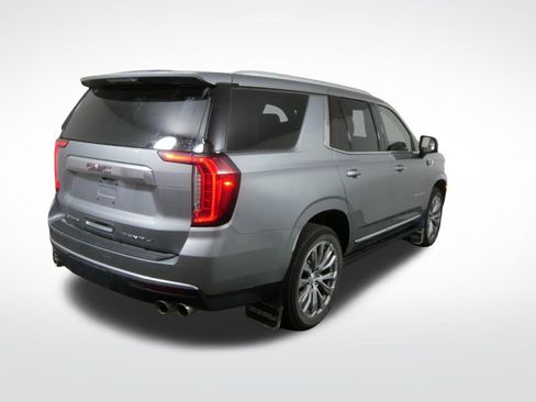 Used 2023 GMC Yukon Denali AWD/4WD image 3