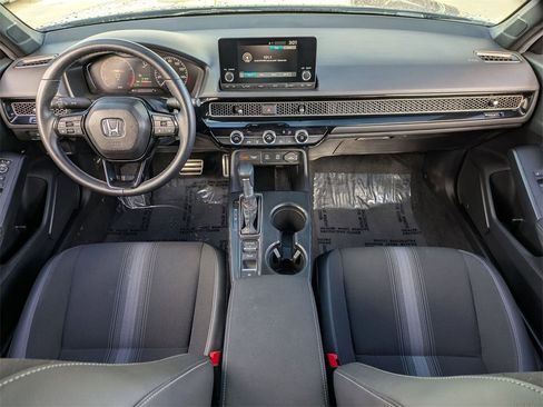 Used 2025 Honda Civic Sport image 45