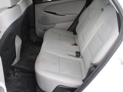 Used 2019 Hyundai Tucson Value AWD/4WD image 15