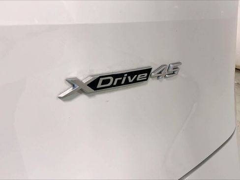 New 2026 BMW iX xDrive45 image 15