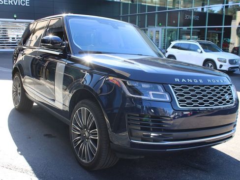 Used 2022 Land Rover Range Rover P525 Westminster Edition image 4