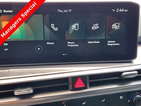 New 2025 Kia Sorento LX image 10