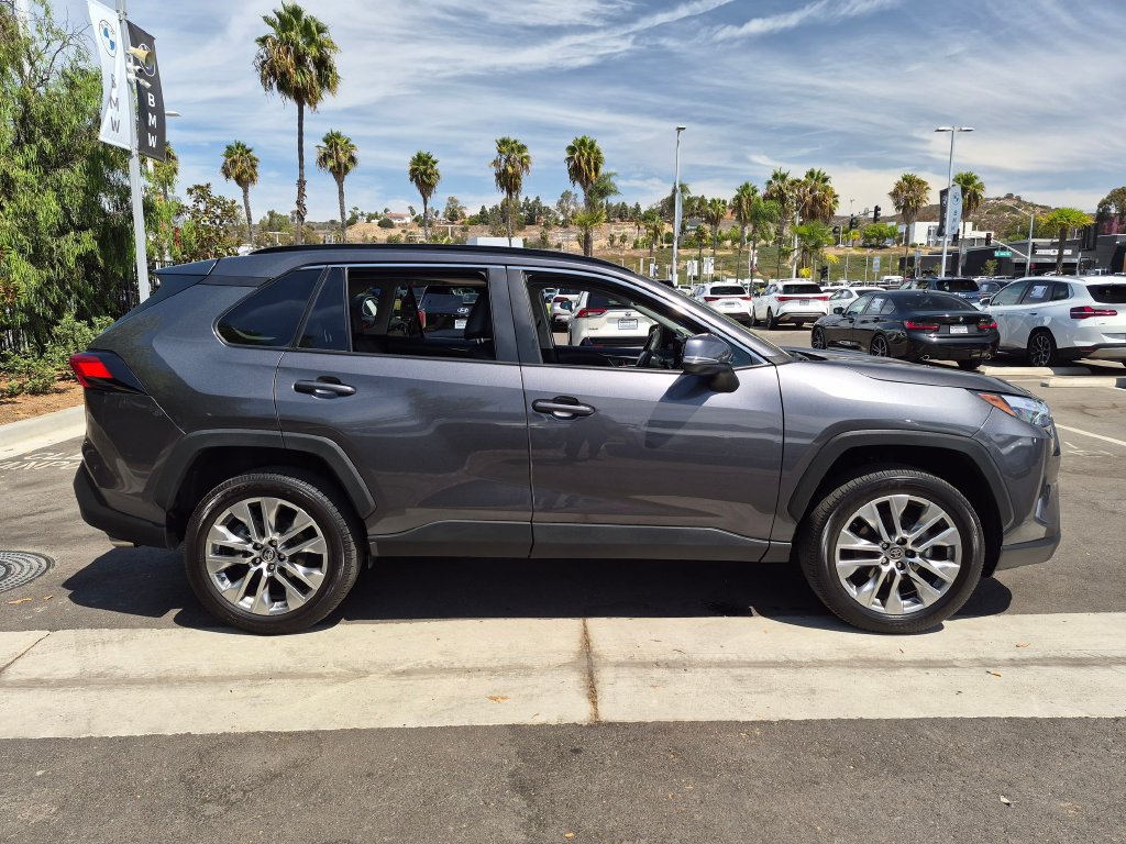 Used 2023 Toyota RAV4 XLE Premium FWD image 3