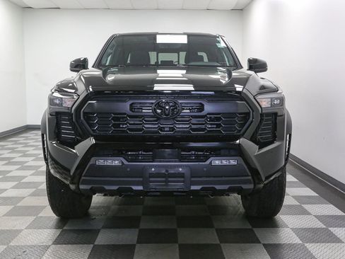 New 2026 Toyota Tacoma TRD Off-Road AWD/4WD image 3