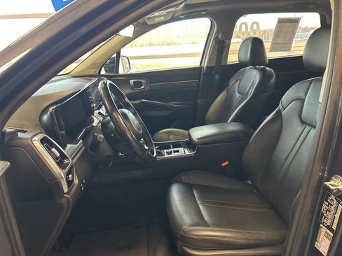 Used 2022 Kia Sorento SX image 19
