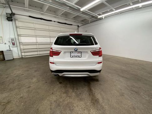 Used 2016 BMW X3 xDrive28d image 5